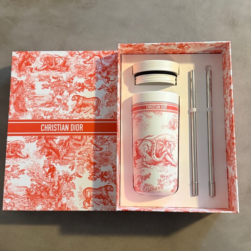 DIOR TRAVEL MUG SET